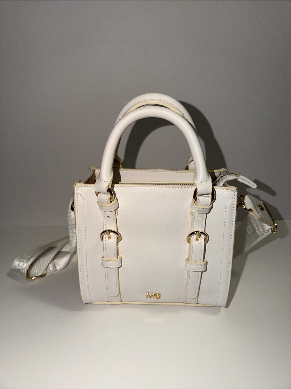 Madden Girl White Small Cross body bag